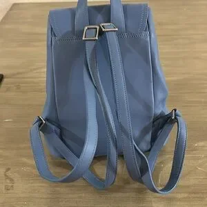 バッグ Vintage Coach Turnrock Blue Daypack Vintage Y2k Coach Blue Leather Small Daypack - Selling $230